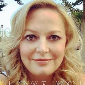 Meet your Posher, Tonia